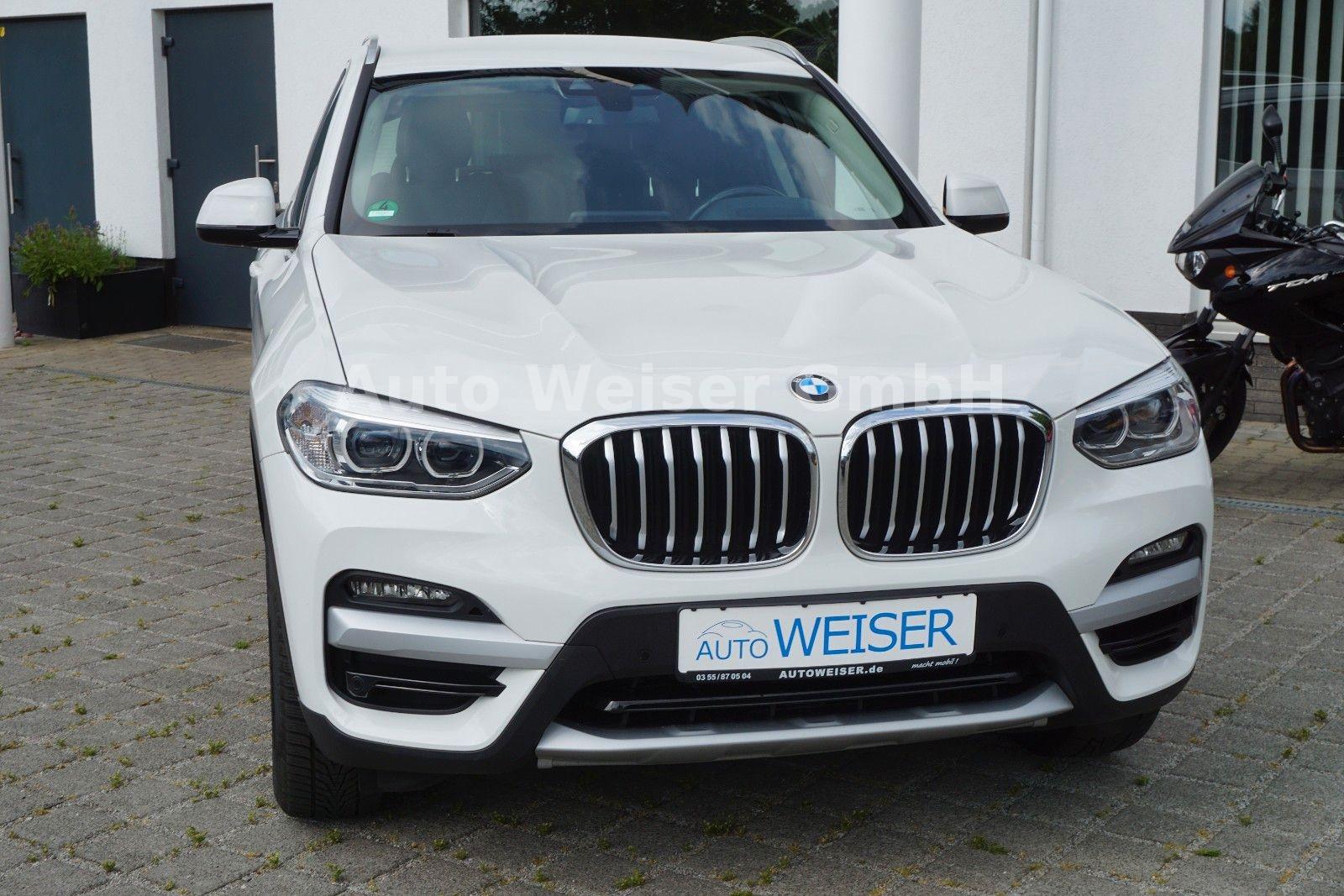 BMW X3 xDrive 20 i xLine Head-Up LED PDC SHZ