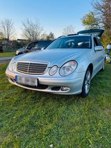 Mercedes-Benz E220 Gute gebrauchte Zustand - Mercedes-Benz E 220 aus 2004