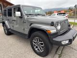 Jeep Wrangler Unlimited 2.0LtrPlug-In Hybrid Overland - Jeep Wrangler mit Hybrid-Antrieb: Automatik