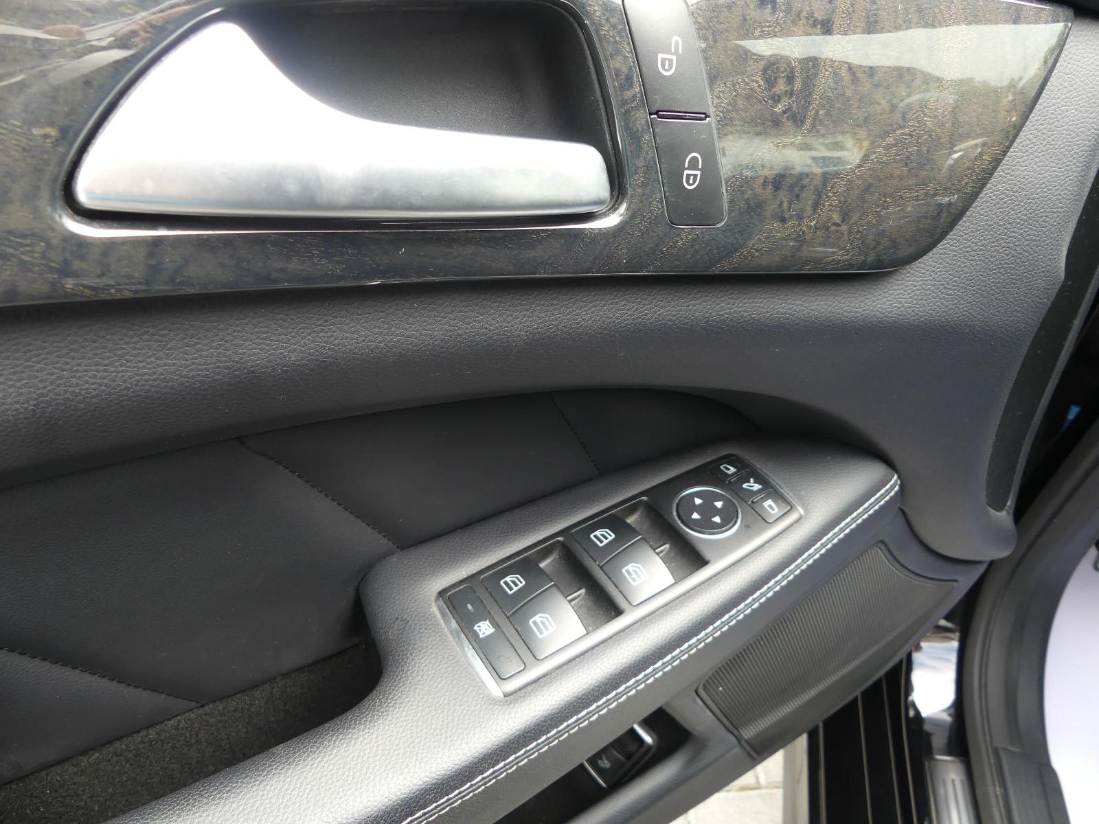 Mercedes-Benz CLS . 250 BlueTec / d 4Matic