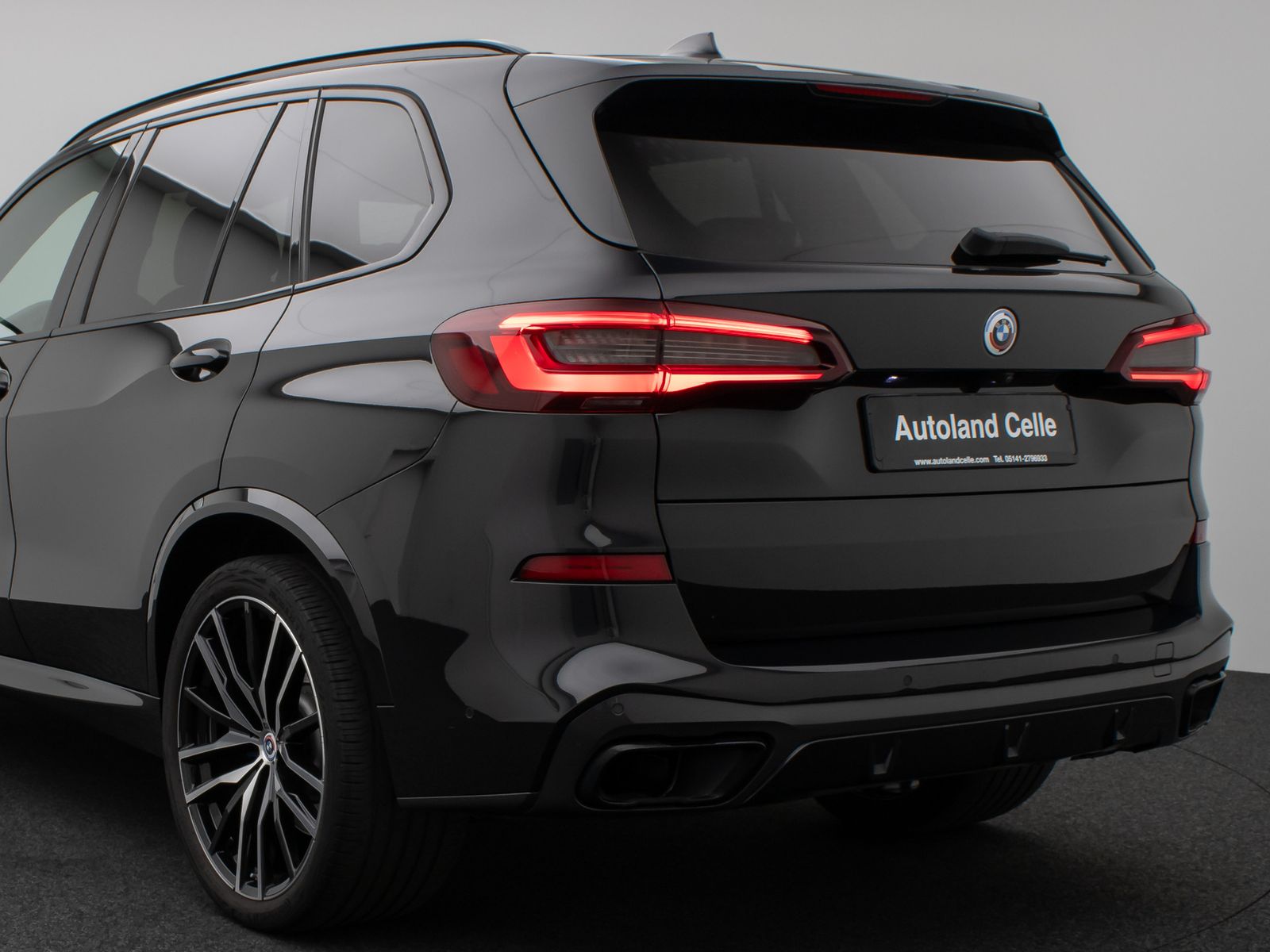 Fahrzeugabbildung BMW X5 xD40d M Sport 360°Laser HUD DAB H/K AHK ACC