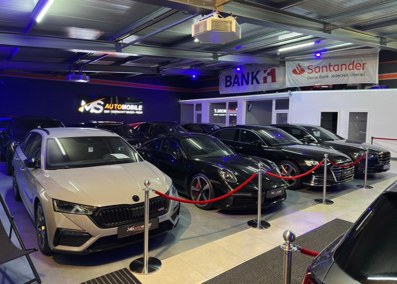 showroom-image-bottom