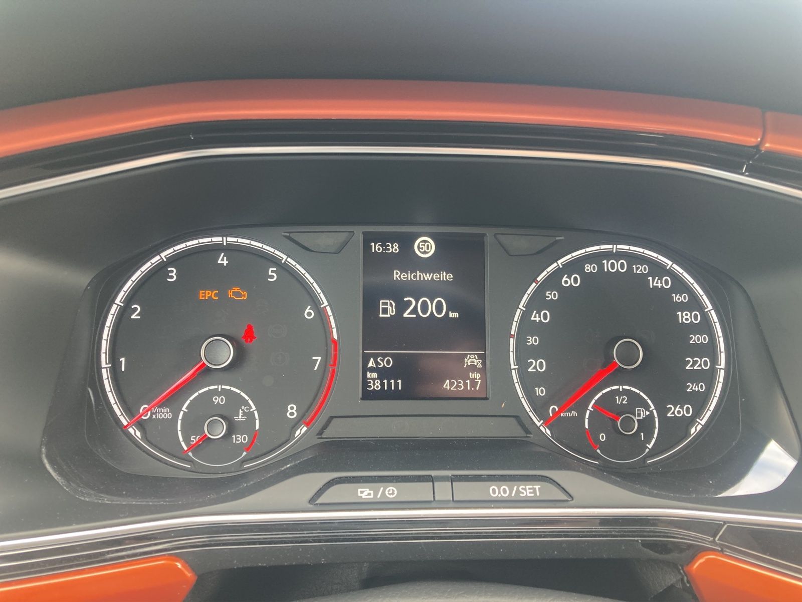 Fahrzeugabbildung Volkswagen T-Cross Style Navi LED SH Navi LED SH