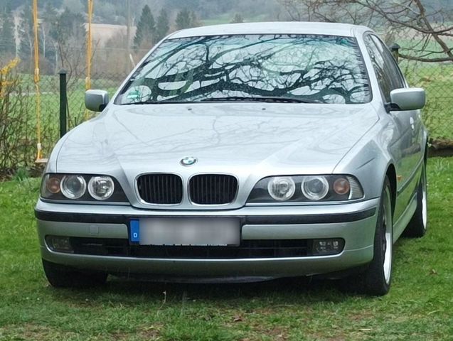 BMW E39 Limo,523i, M52,2,5l, Schalter, vie...