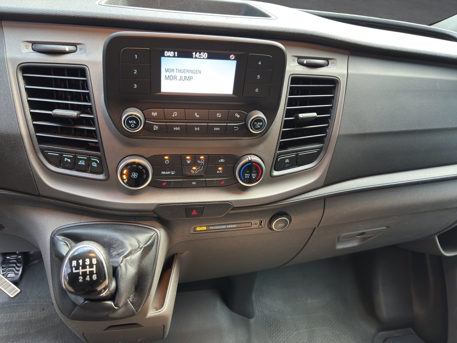 Fahrzeugabbildung Ford Transit Custom 340 L1 Trend