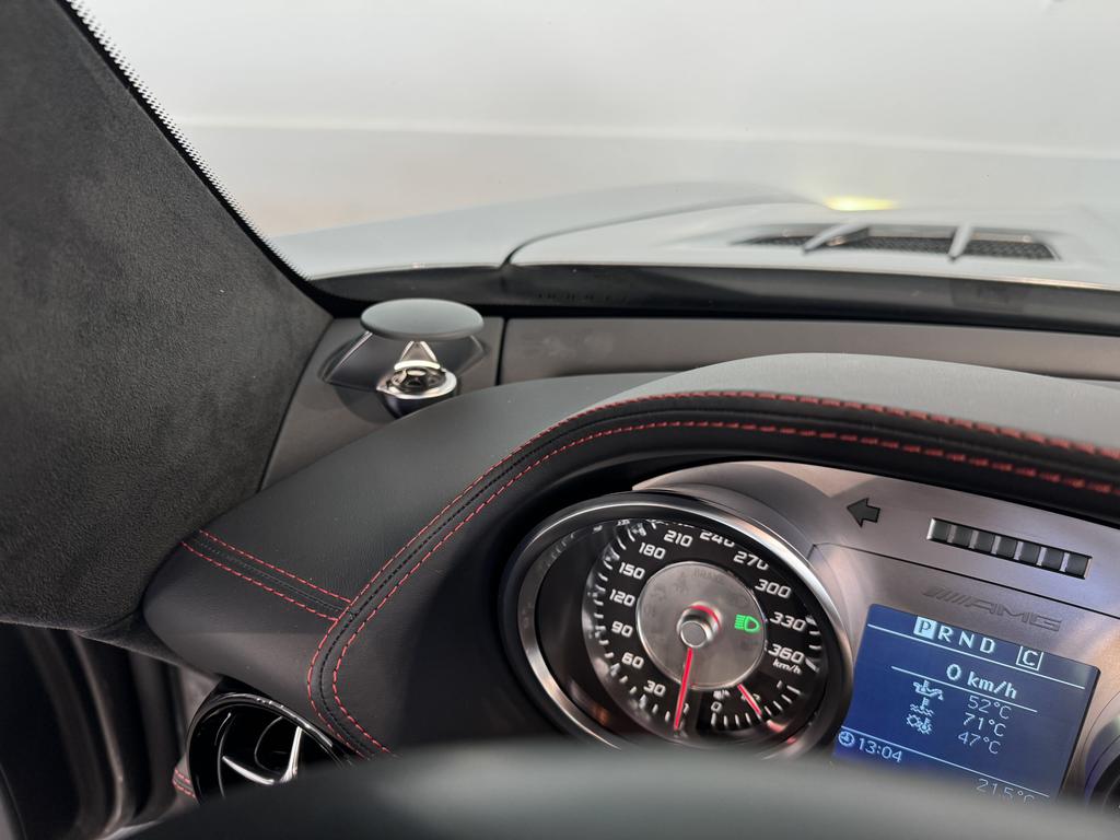 Mercedes-Benz SLS AMG