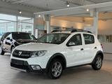 Dacia Sandero II Stepway Prestige*AUTOMA.*NAVI*RFK*AHK - Dacia Sandero mit Anhängerkupplung