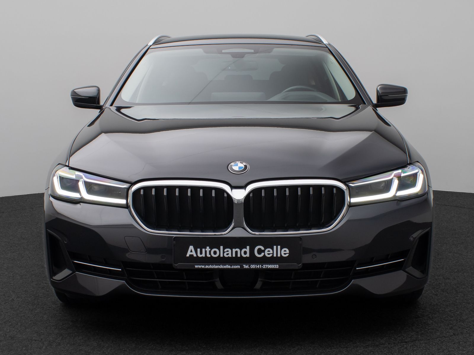 Fahrzeugabbildung BMW 530d xD Kamera Laser HUD DAB 4xKlima AHK Sport