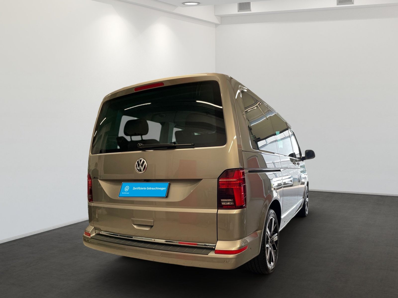 Volkswagen T6.1 Multivan 2.0 TDI 4M KR Highline STANDH NAV foto 6