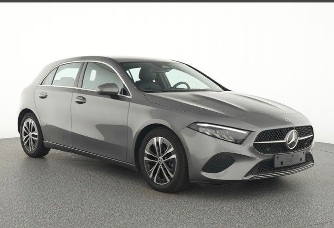Mercedes-Benz A180 d BusineLie PRO WIDESC LED 360KAM MBUX MOPF foto 3