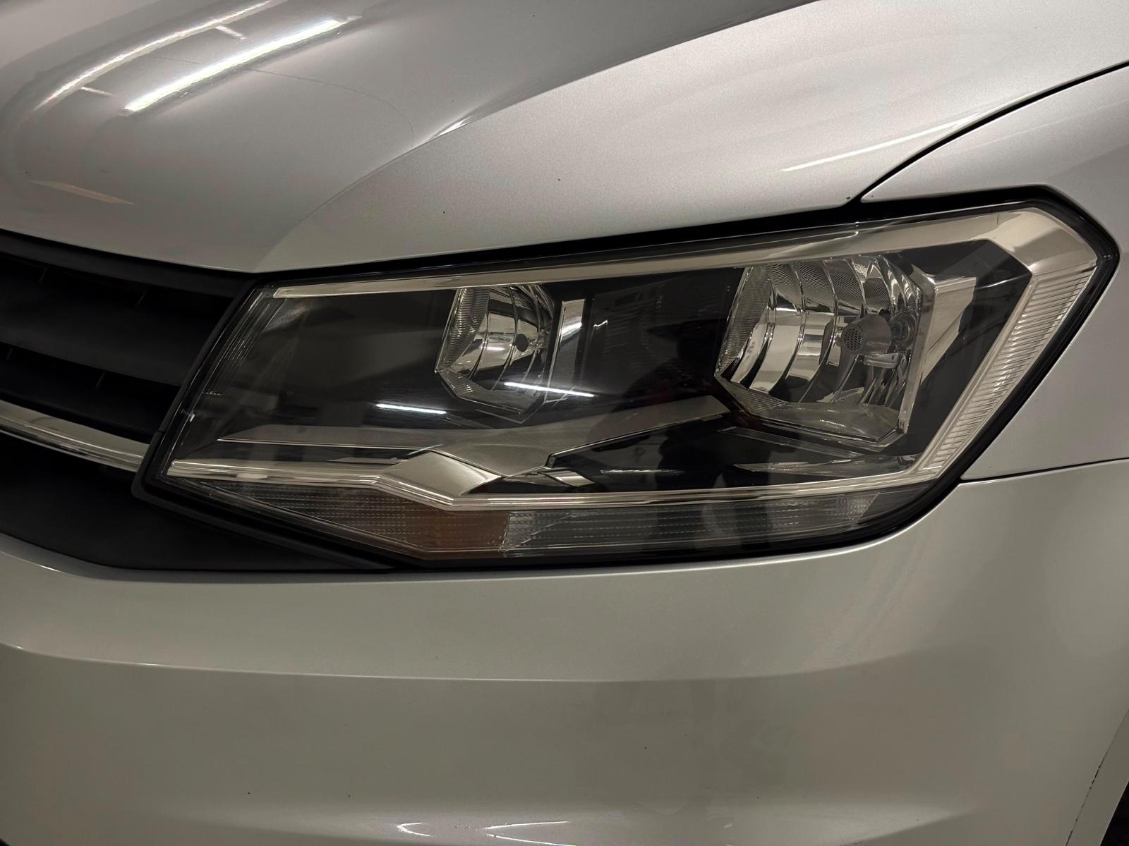 Volkswagen Caddy Maxi 2.0 TDI 7Sitz/GARANTIE24M/AHK/TÜV NEU