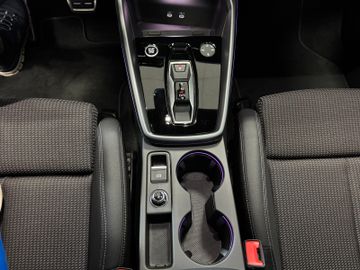 Fahrzeugbestand 26 Audi A3 Sportback TFSI S line Pano Matrix 360Grad