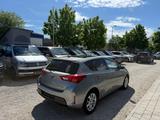 Toyota Auris Active*Kamera*Pano*Klimaautomatik*Navi* - Toyota Auris mit Diesel-Antrieb