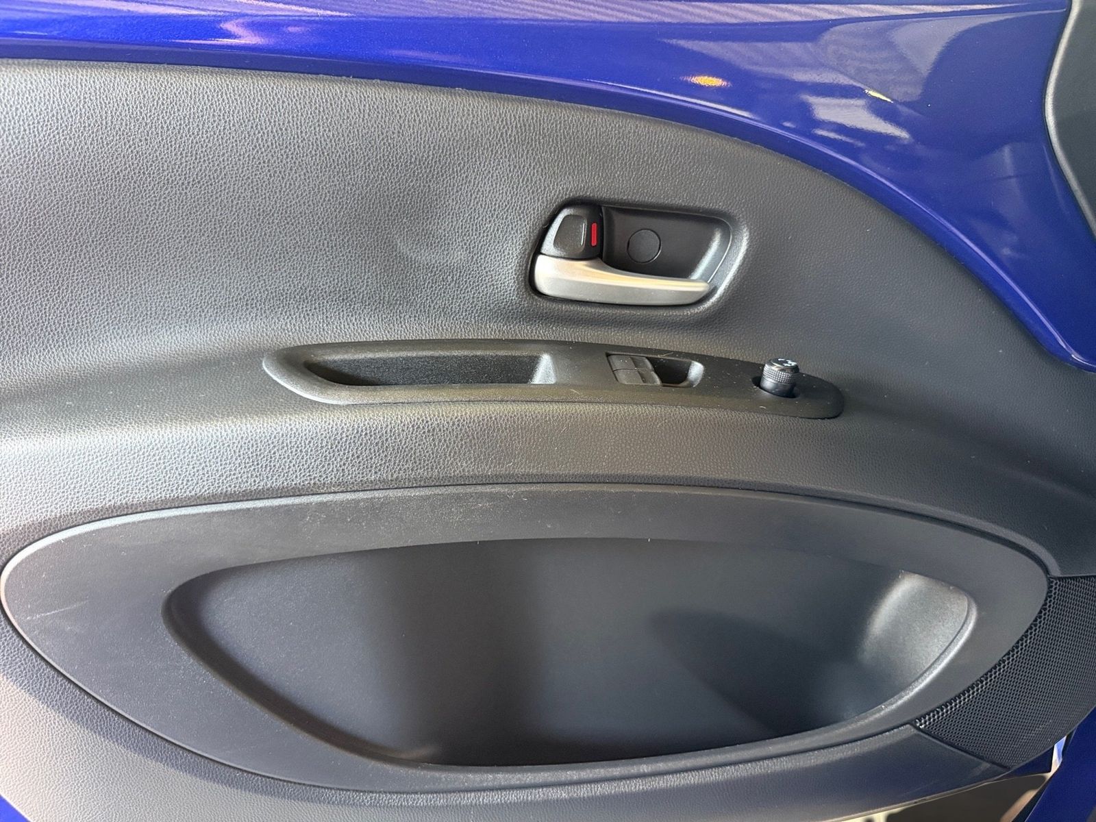 Fahrzeugabbildung Toyota Aygo X 1.0 Pulse Kamera,SHZ,ACC,PDC,LM