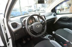 Fahrzeugabbildung Toyota Aygo AYGO x-play touch Kamera Klima Tempomat