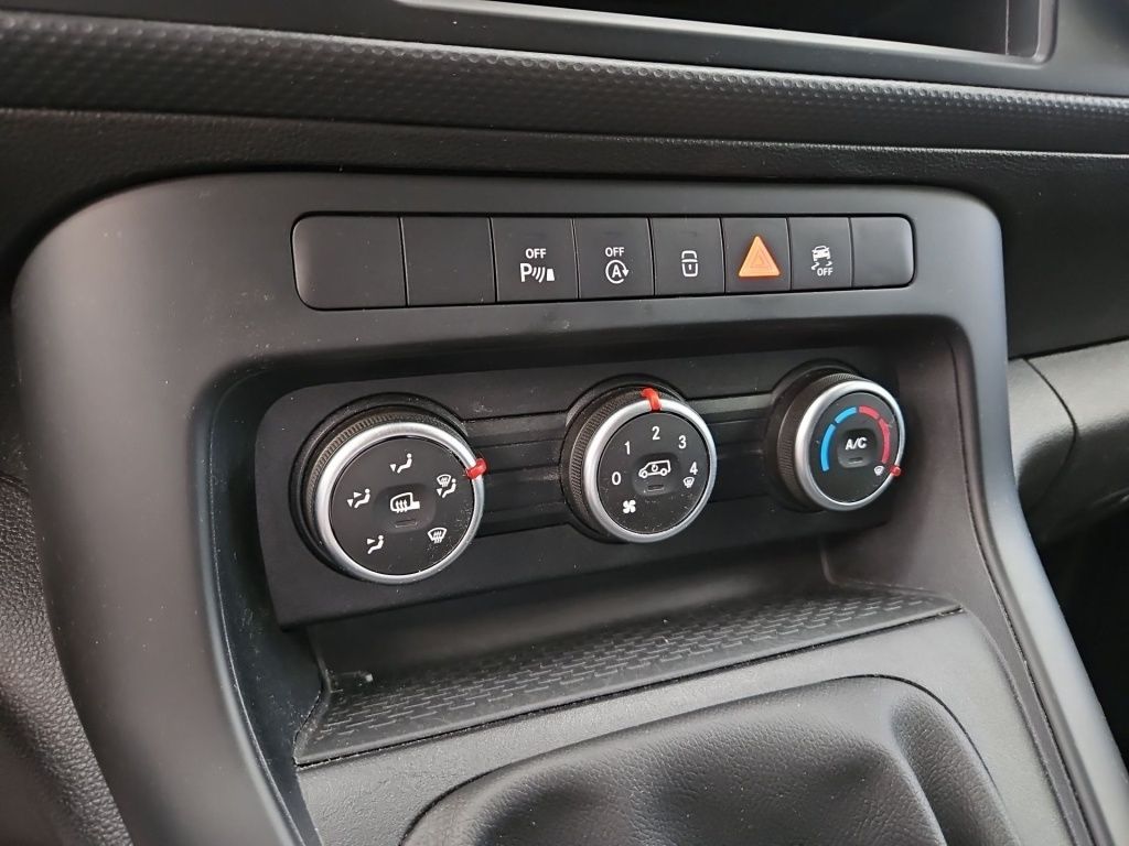 Fahrzeugabbildung Mercedes-Benz Citan 108 CDI Kasten BASE Standard Klima PTS hi.