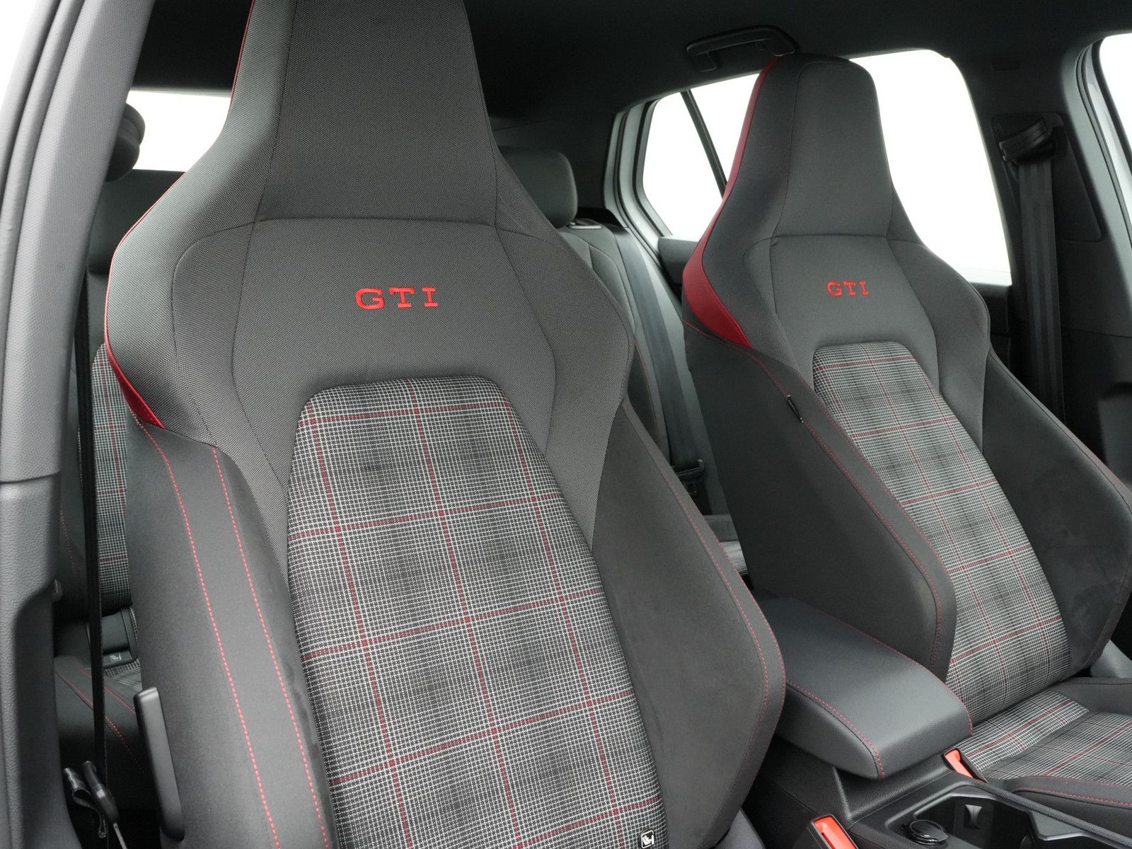 Volkswagen Golf - Bild 18