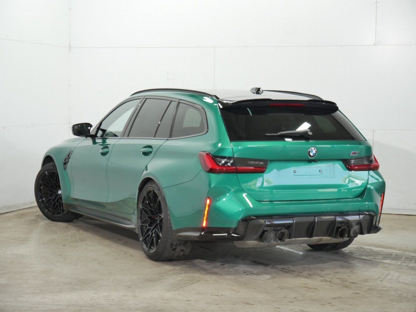Fahrzeugeinzelansicht 7 Fahrzeugabbildung BMW M3 Competition |Sitzbelüftung |Interieurleisten