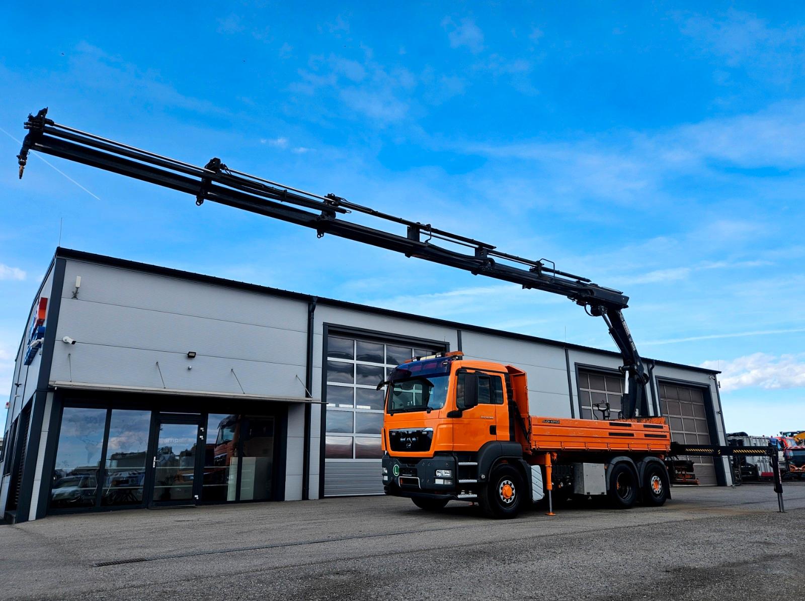 MAN TGS 26.360 6x4 HIAB 244-6 Kran 2x Seilwinde