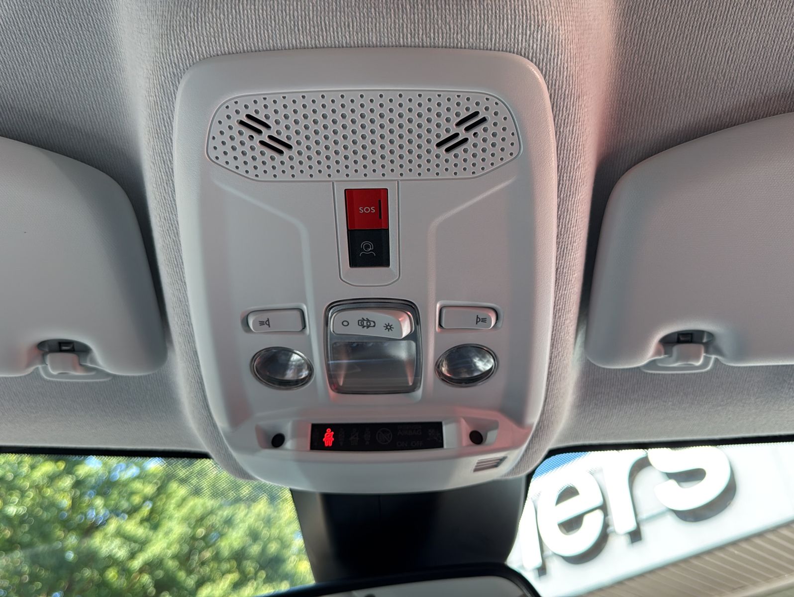 Fahrzeugabbildung Peugeot 208 Allure/Hybrid/AT/PDC/LED ab 185,00 € i.M.