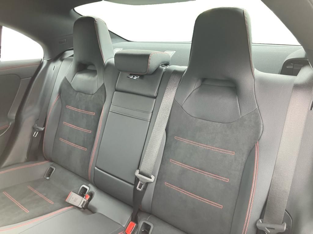 Fahrzeugabbildung Mercedes-Benz CLA 200 d Coupé AMG Line*Kamera*Ambientebel.