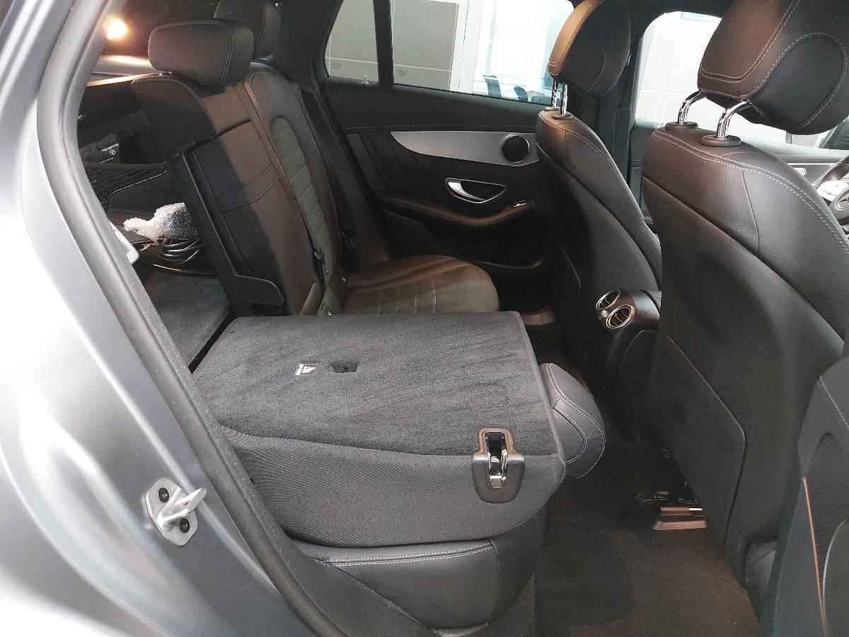 Mercedes-Benz EQC 400 4MATIC AMG Line NAVI LED SHZ PDC