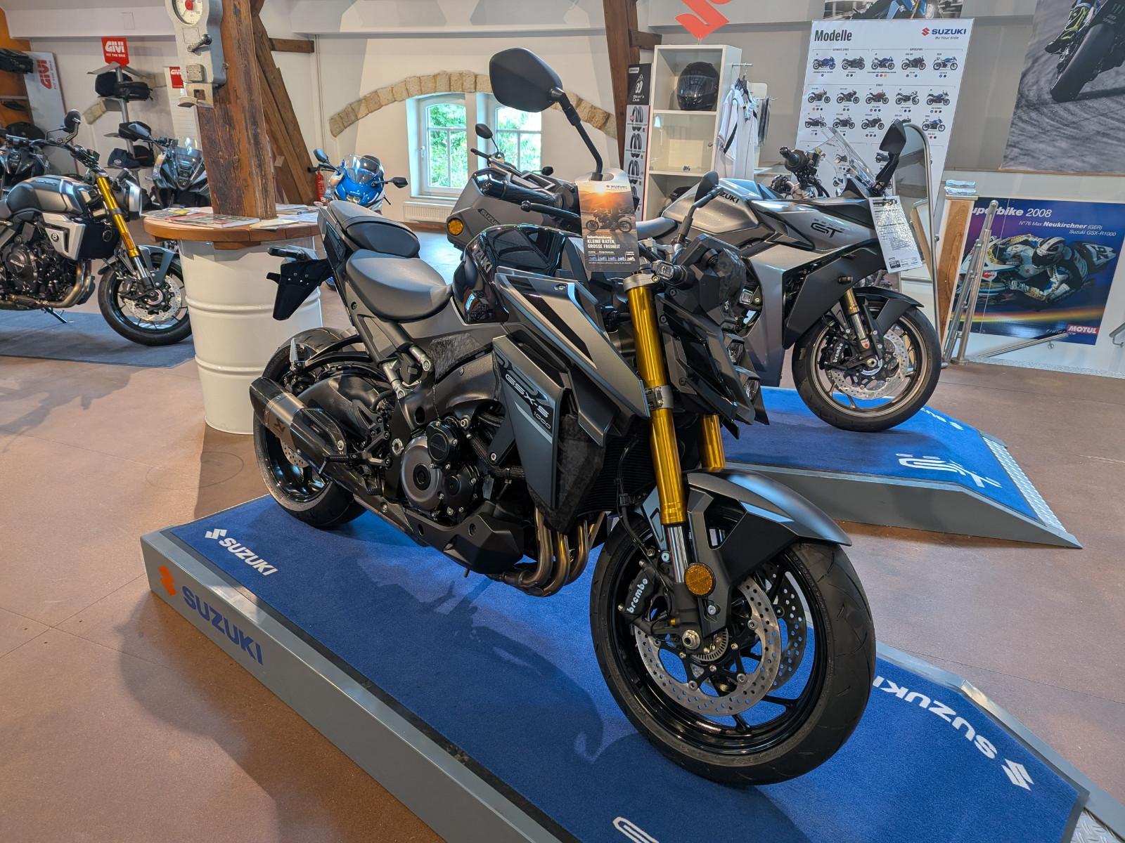 Suzuki GSX-S 1000 M6 Power Edition mit Akrapovic