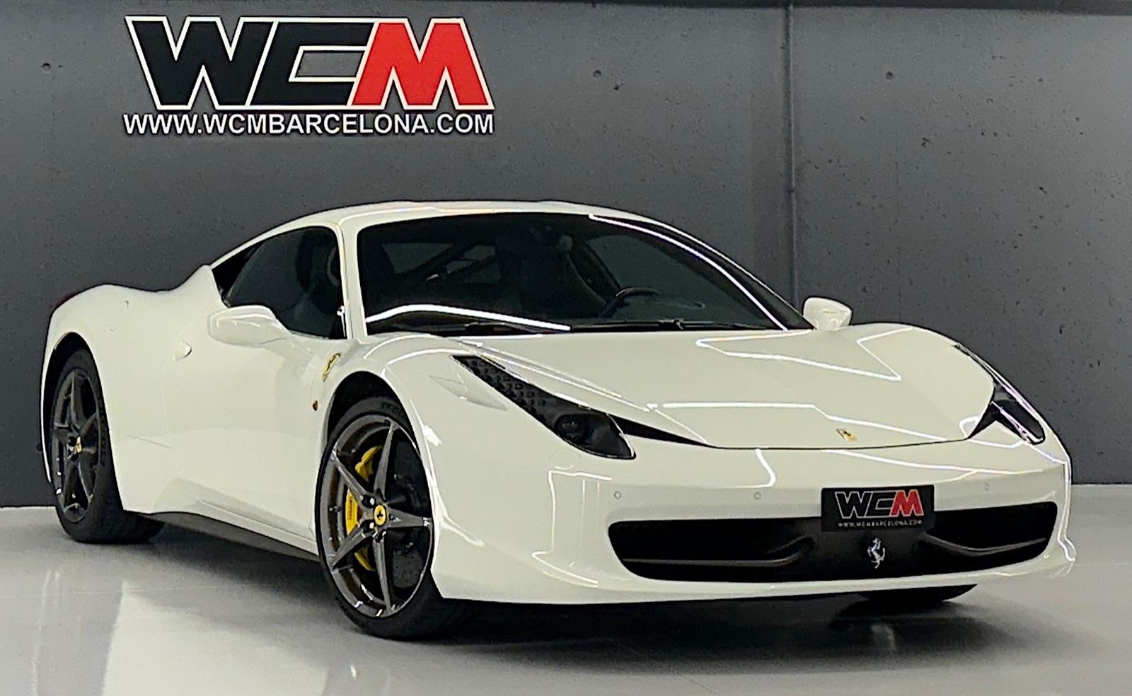 Ferrari 458 Italia "ONLY 12.000 KM + SERVICE BOOK"
