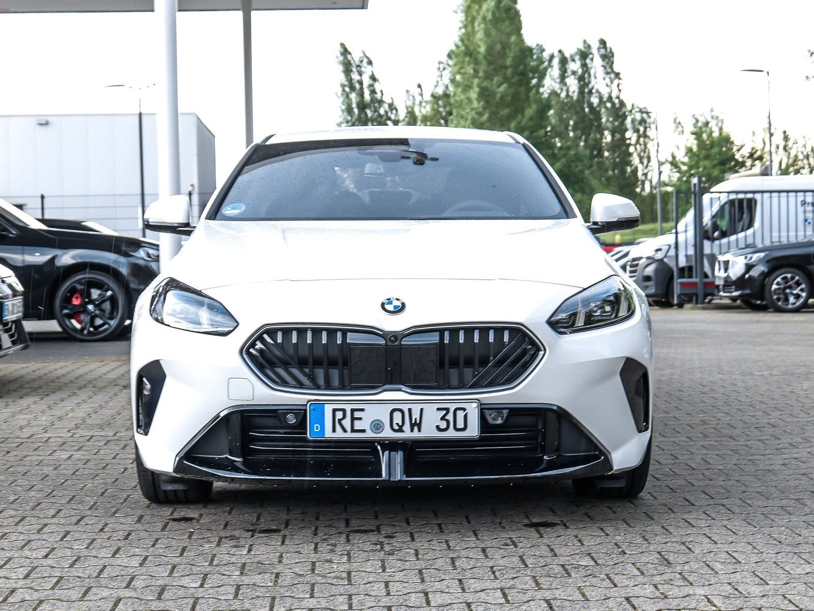 BMW 216 Gran Coupé - Bild 8