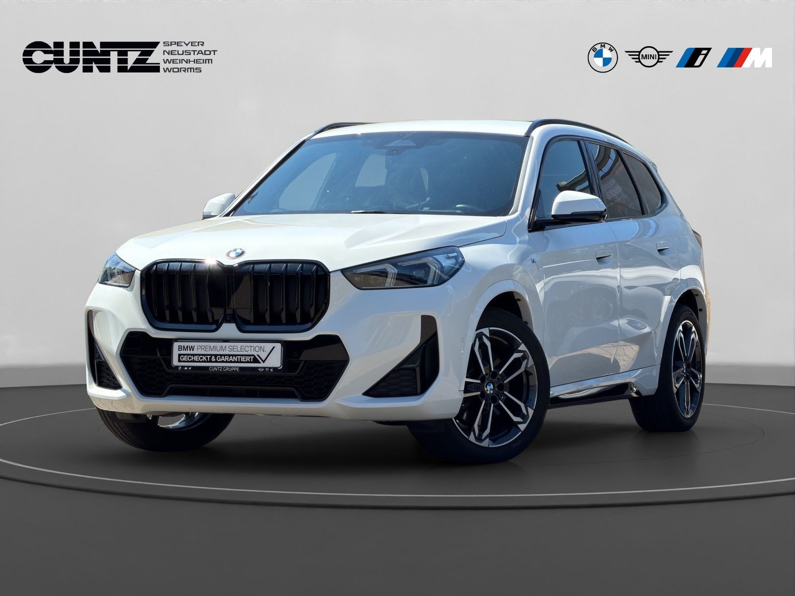 BMW X1 xDrive23i M Sport Harman Kardon Head-Up Parki foto 2