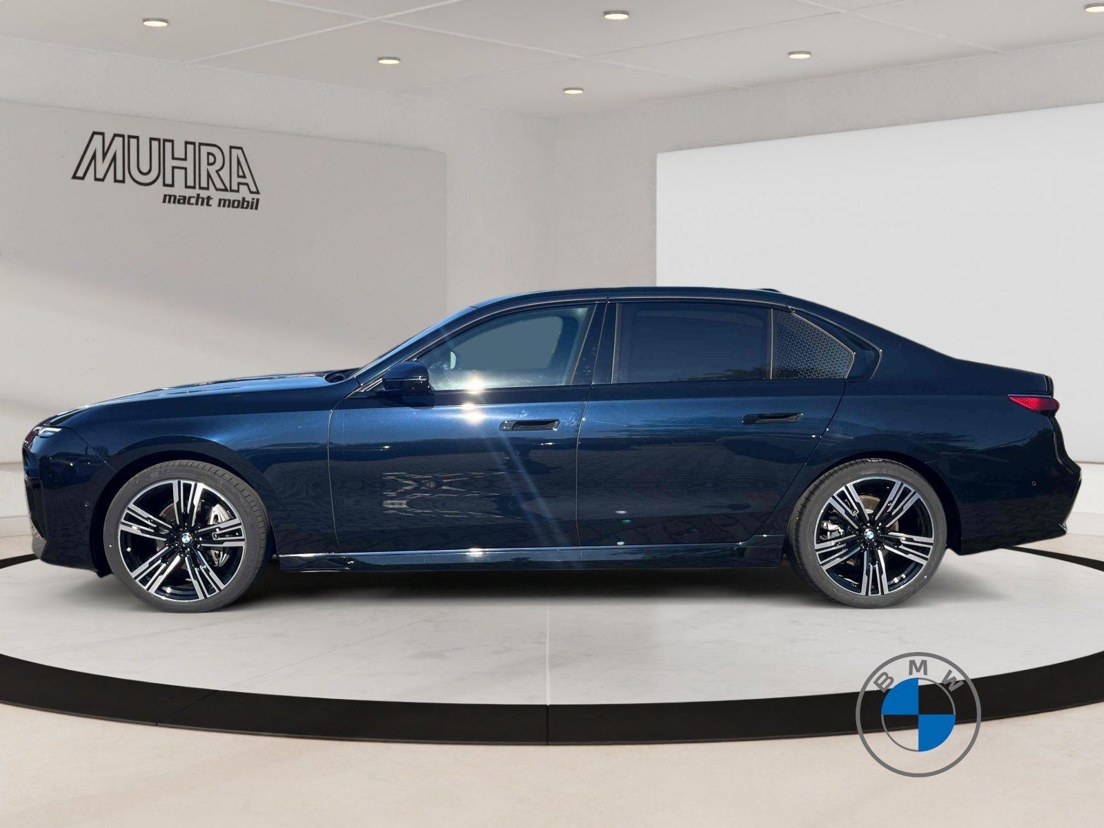 BMW 740d xDrive M Sport 21 AHK Sky Lounge Standhzg foto 3