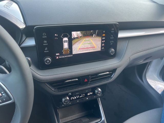 Skoda Fabia IV 1.0 TSI DSG Drive *2xPDC*CAM*DAB*LED*
