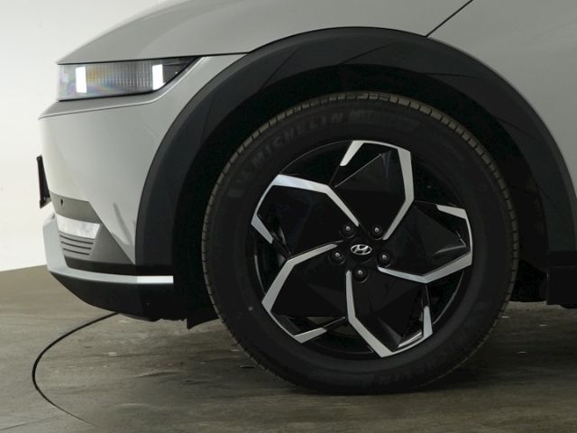 IONIQ 5 DYNAMIQ 77,4 kWh AT+AHK+VOLL LED+NAVI+RÜ