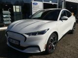 Ford Mustang Mach-E AWD DUAL 351PS White Edition - Ford Mustang Mach-E Jahreswagen