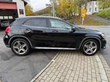 Mercedes-Benz GLA 250 4Matic  R.Kamera,Pano,Navi,Leder - gebrauchte SUV & Geländewagen