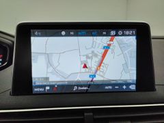 Fahrzeugabbildung Peugeot 5008 Allure 1.5D LED/SHZ/PANO/AHK/LEDER&MASSAGE