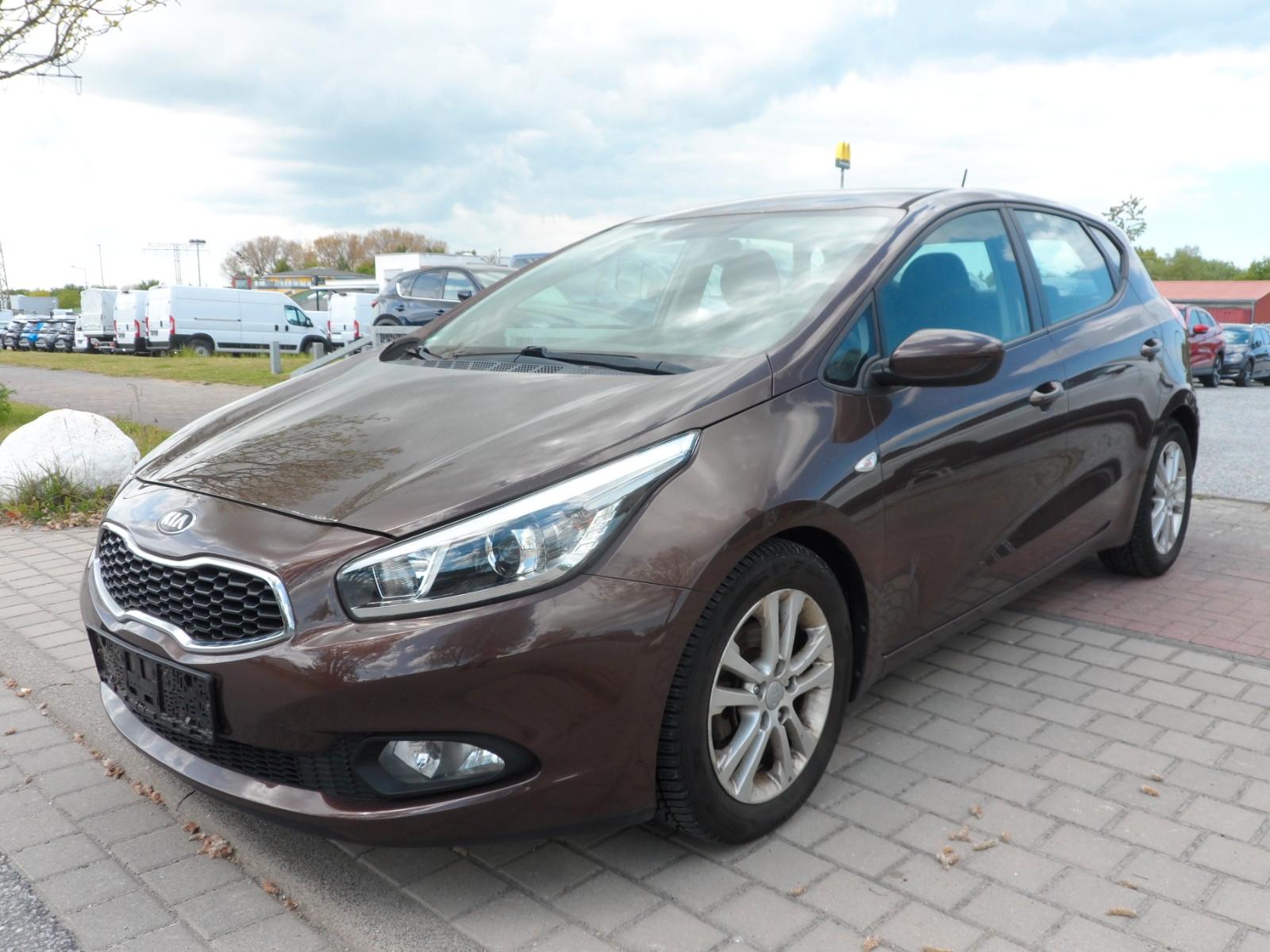 Kia cee'd / Ceed Edition 7 TÜV & Service NEU