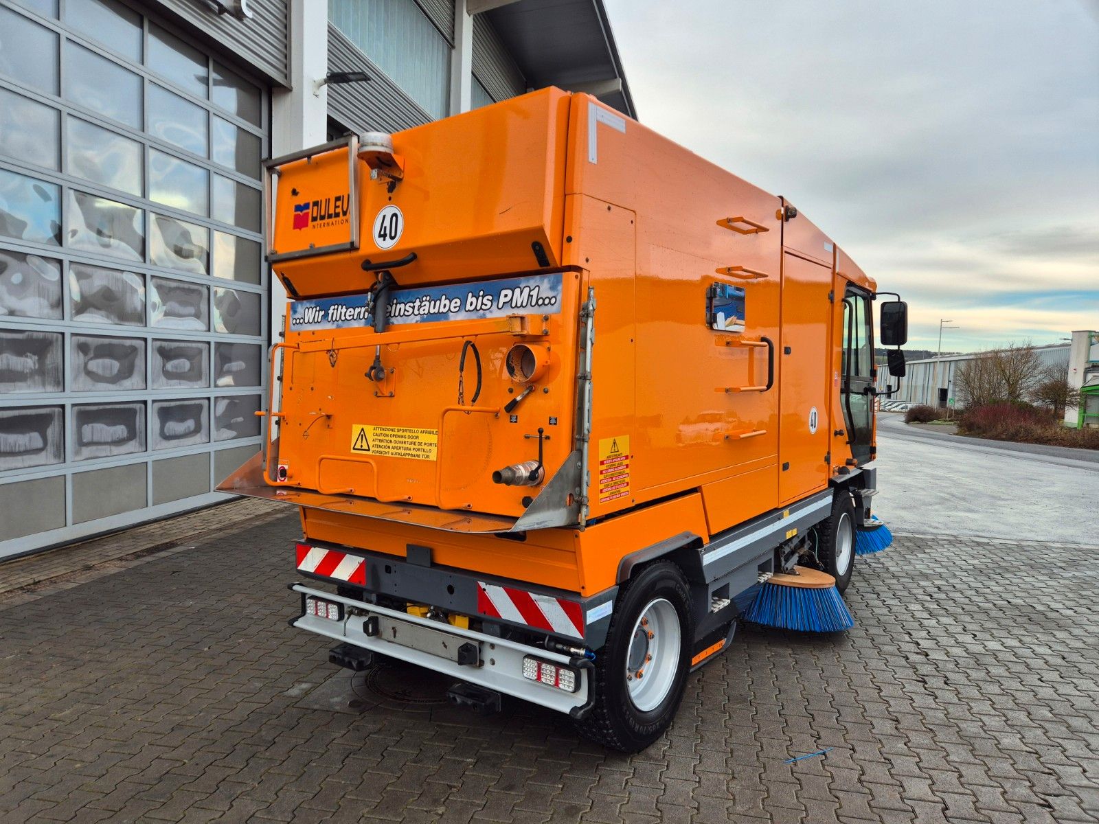 Fahrzeugabbildung Andere Dulevo 6000T Kehrmaschine