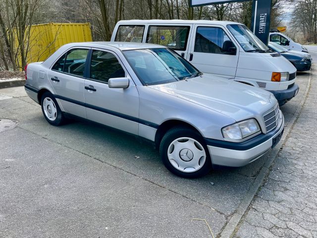 Mercedes-Benz C 180 CLASSIC | AUTOMATIC | KLIMA | TÜV 6.2026