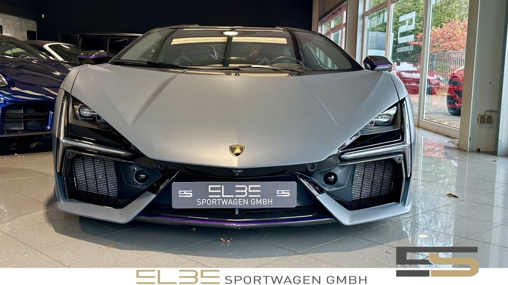 LAMBORGHINI Revuelto 2026