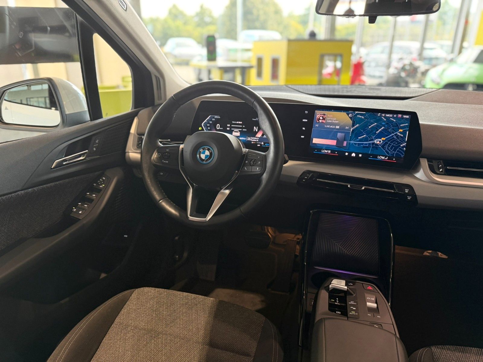 BMW 230e Active Tourer xDrive AHK Kamera ACC foto 19