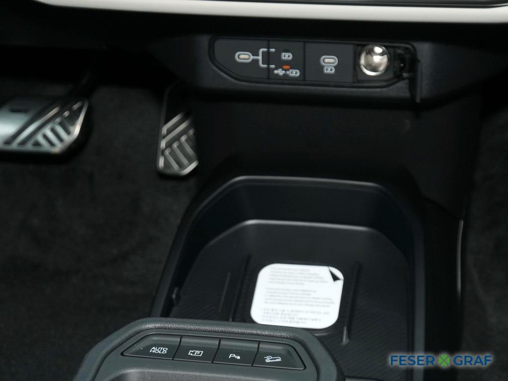 Kia EV4 81 FWD GT Line DWP COM CON