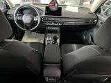 Honda Civic Lim. 5-trg. e:HEV Elegance - Honda Civic: Schwarz