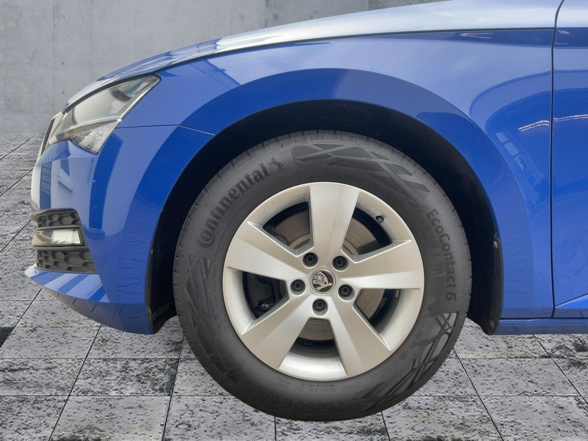 Skoda Superb - Bild 8