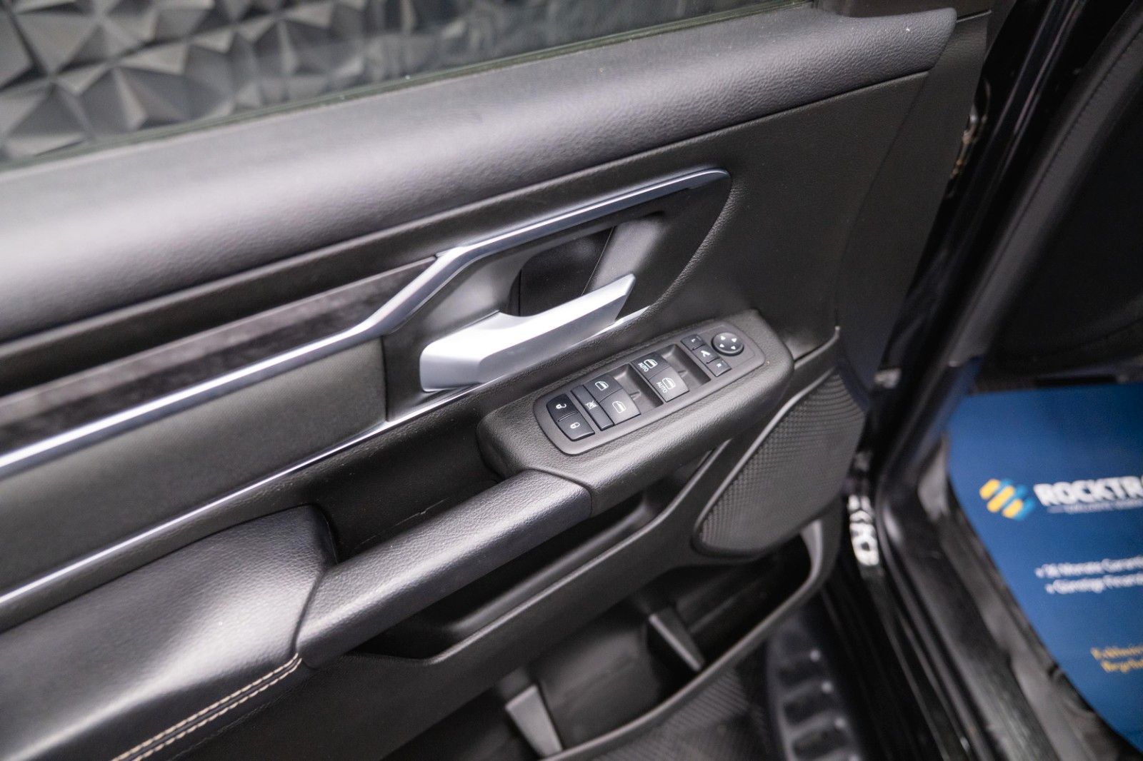 Fahrzeugabbildung Dodge RAM 5.7 V8 HEMI 4x4 LARAMIE Limited Offroad LED