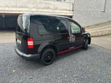Volkswagen Behindertengerechter Caddy 1,2TSI 63kW  - VW Caddy Gebrauchtwagen in Köln