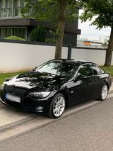 BMW E 93 320i - BMW 320 aus 2007: Cabrio