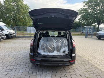 Ford S-Max - 8