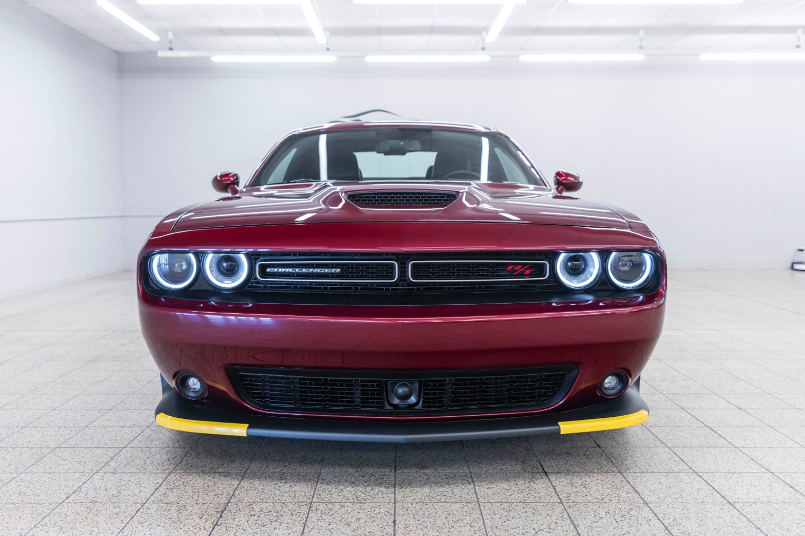 Fahrzeugabbildung Dodge Challenger 5,7 R/T ACC KAM CARPLAY NAV ALPINE