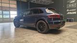Porsche Macan - - - Porsche Macan: Blau, mit Apple Carplay